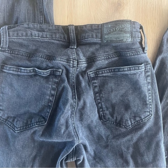 ** Lucky brand button fly Bridgette Skinny Black jeans Distressed Size 0/25 - Picture 10 of 12